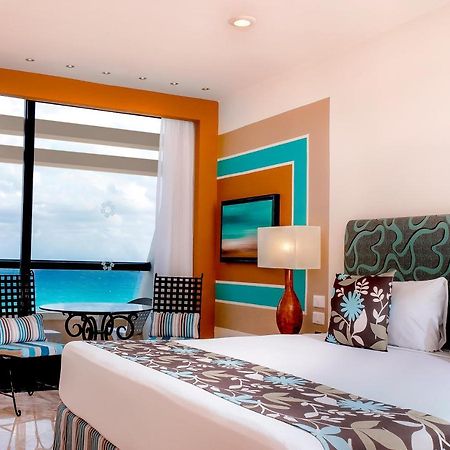 Oh! Cancun On The Beach By Oasis Exterior photo