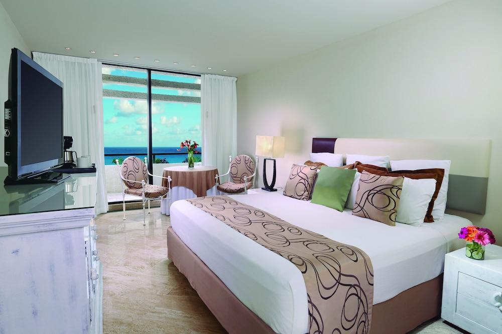 Oh! Cancun On The Beach By Oasis Exterior photo